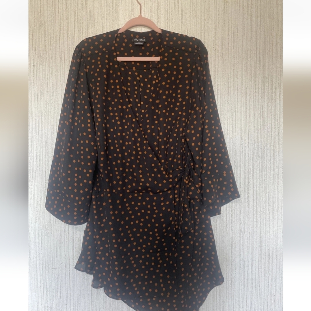 City Chic Size Medium 18 Black And Brown Polka Dot Wrap Dress